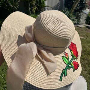 Elegant Cream Sun Hat with Red Rose Embroidery